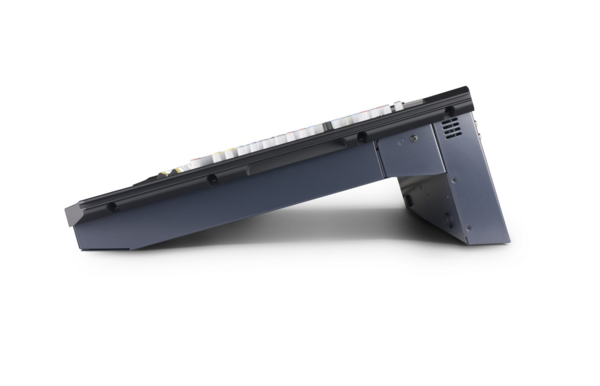 16 MIC LINE + 2 STEREO RACK MOUNT MIXER, 6 AUX SENDS, 4 BAND EQ WITH DUAL SWEPT MIDS, DUAL FX ENGINE